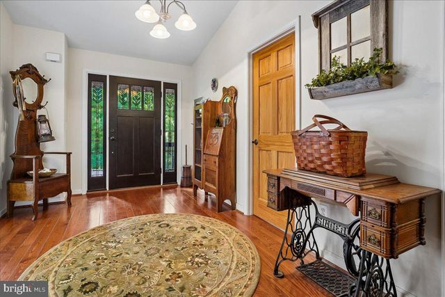 4742 GREENE LOVE LN, Marshall, VA 20115