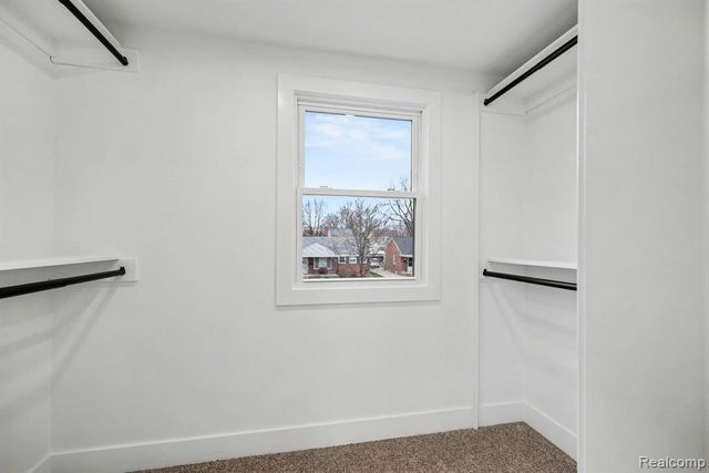 327 Normandy Road, Royal Oak, MI 48073