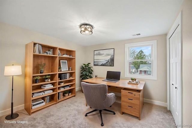 327 Normandy Road, Royal Oak, MI 48073