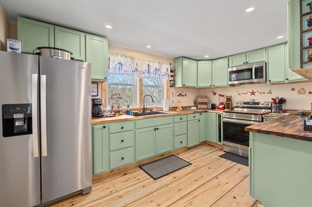 336 New Hampton Road, Franklin, NH 03235