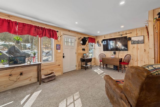 336 New Hampton Road, Franklin, NH 03235