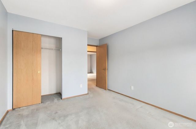 15928 Larch Way, Lynnwood, WA 98087