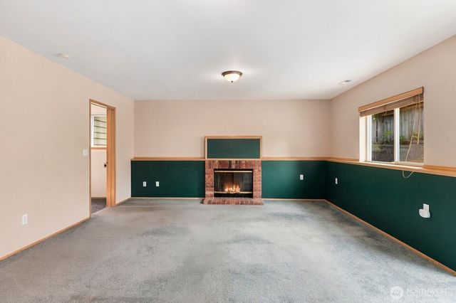 15928 Larch Way, Lynnwood, WA 98087