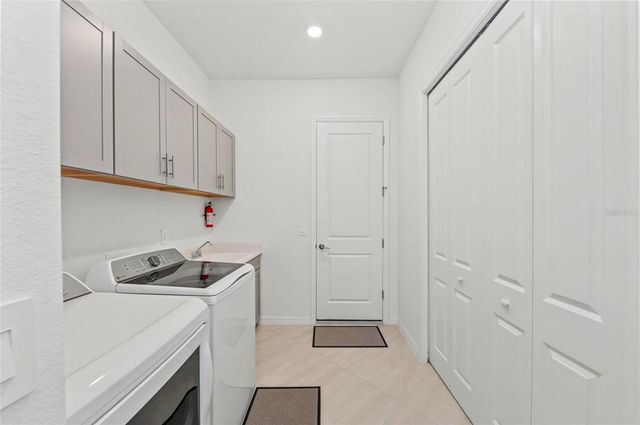 17324 SANDPEARL ROAD, Venice, FL 34293