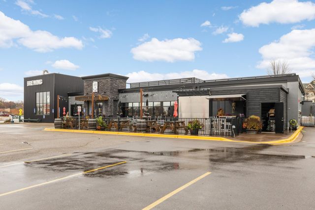 8755 Benson Way, Inver Grove Heights, MN 55076