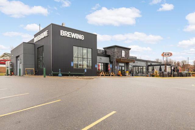 8755 Benson Way, Inver Grove Heights, MN 55076