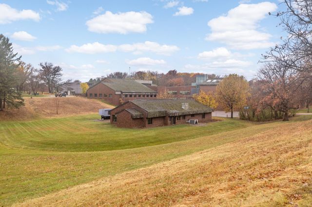 8755 Benson Way, Inver Grove Heights, MN 55076