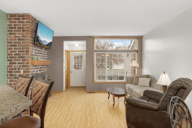 8755 Benson Way, Inver Grove Heights, MN 55076