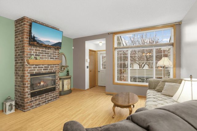 8755 Benson Way, Inver Grove Heights, MN 55076