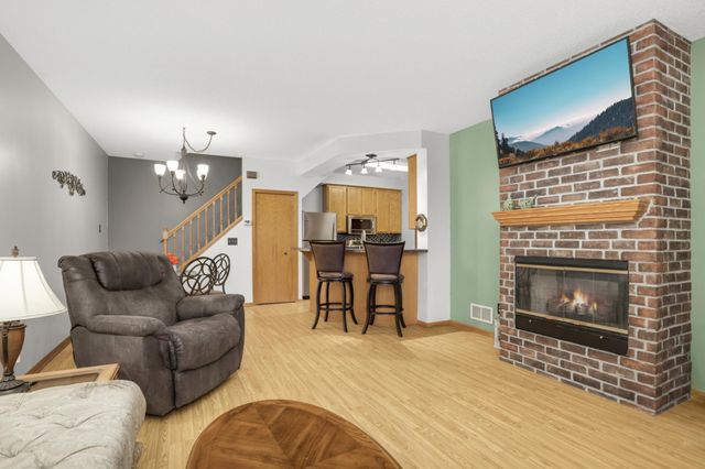 8755 Benson Way, Inver Grove Heights, MN 55076