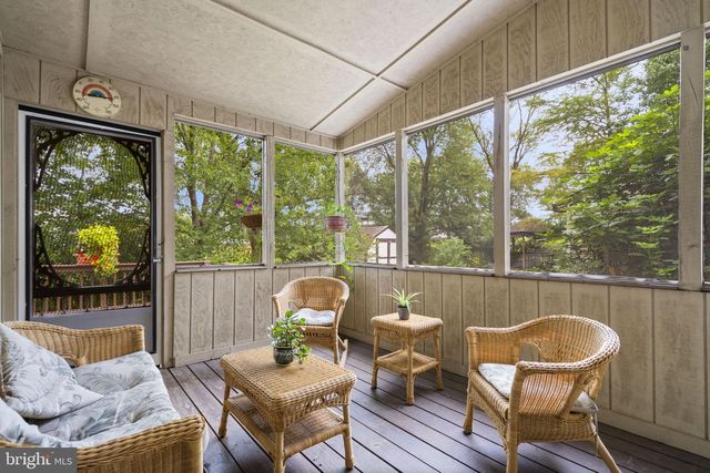 15113 PHILIP LEE RD, Chantilly, VA 20151