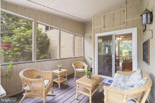 15113 PHILIP LEE RD, Chantilly, VA 20151