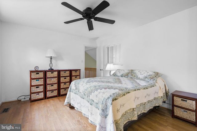 15113 PHILIP LEE RD, Chantilly, VA 20151