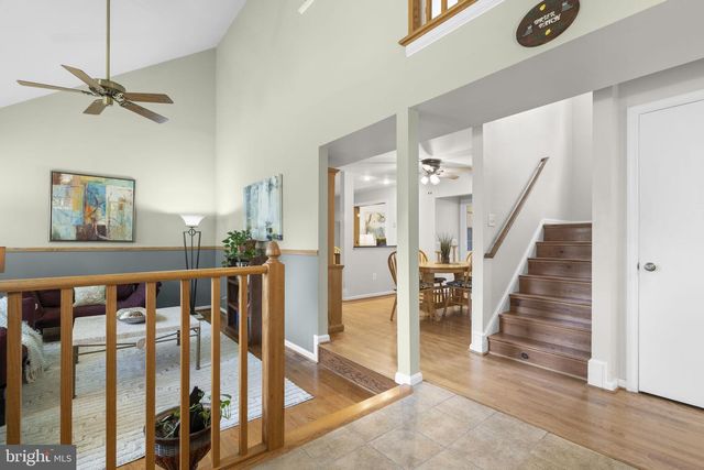 15113 PHILIP LEE RD, Chantilly, VA 20151