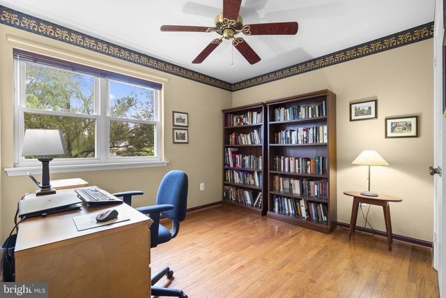 15113 PHILIP LEE RD, Chantilly, VA 20151