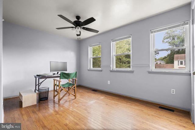15113 PHILIP LEE RD, Chantilly, VA 20151