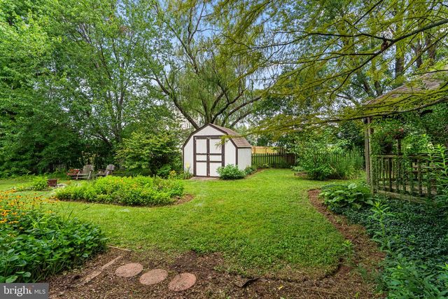 15113 PHILIP LEE RD, Chantilly, VA 20151