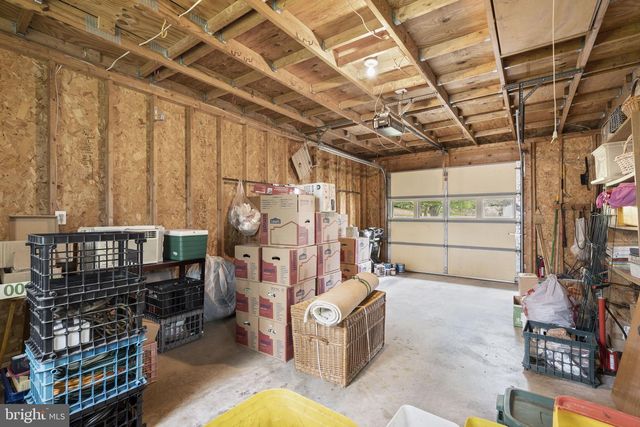 15113 PHILIP LEE RD, Chantilly, VA 20151