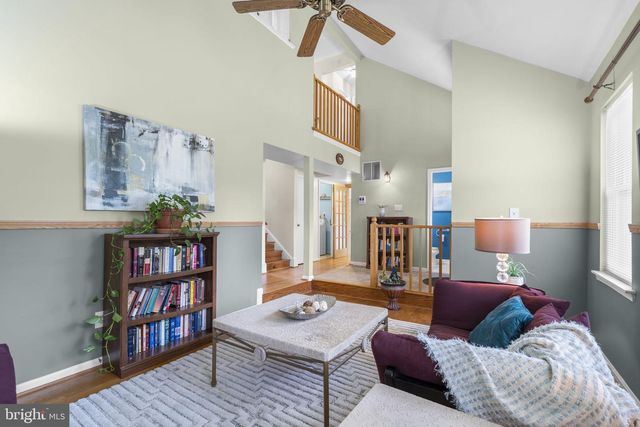 15113 PHILIP LEE RD, Chantilly, VA 20151