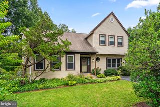 15113 PHILIP LEE RD, Chantilly, VA 20151