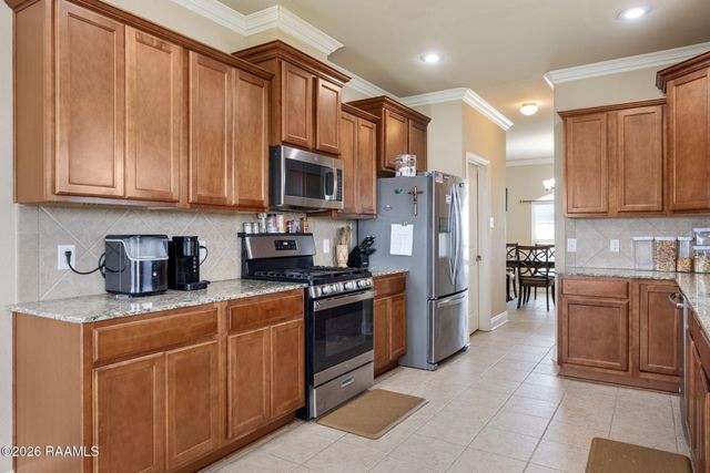 301 Forest Grove Drive, Youngsville, LA 70592