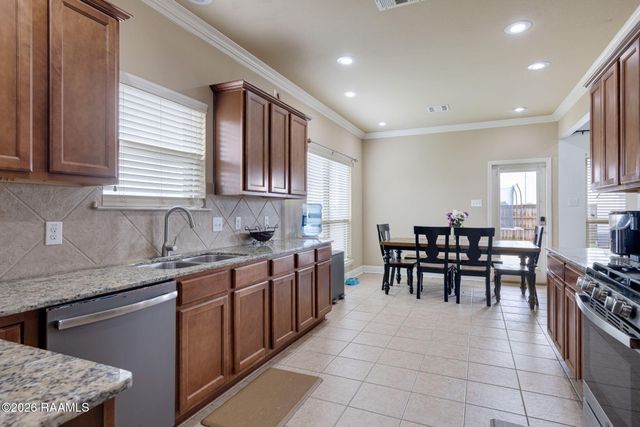 301 Forest Grove Drive, Youngsville, LA 70592