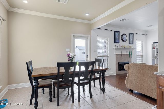 301 Forest Grove Drive, Youngsville, LA 70592