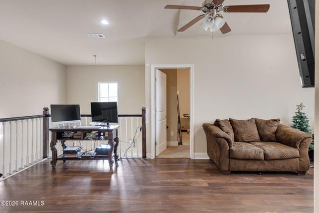 301 Forest Grove Drive, Youngsville, LA 70592
