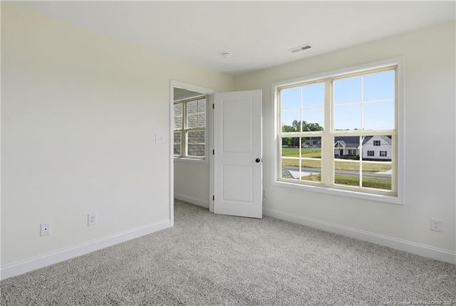6732 Sim Canady Road, Hope Mills, NC 28348