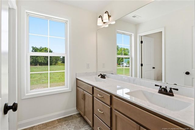 6732 Sim Canady Road, Hope Mills, NC 28348