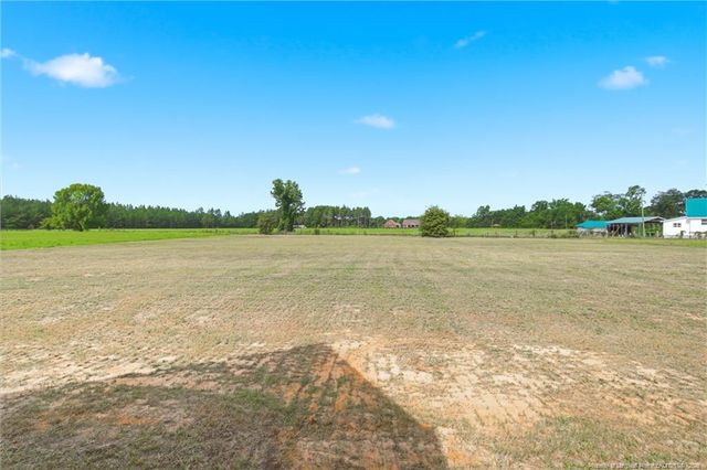 6732 Sim Canady Road, Hope Mills, NC 28348