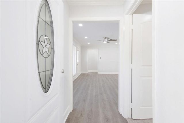 3426 Valley Brook Drive, La Porte, TX 77571