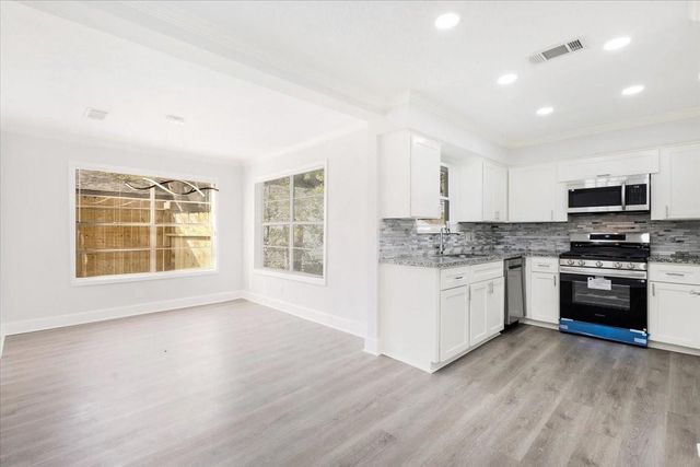 3426 Valley Brook Drive, La Porte, TX 77571