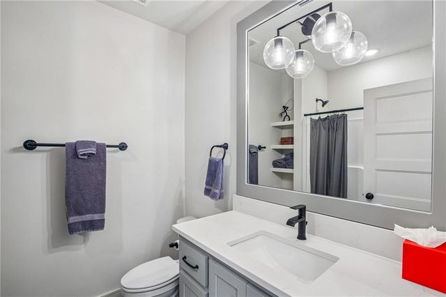 3121 SW Merriam Drive, Lee's Summit, MO 64081