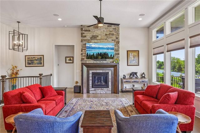 3121 SW Merriam Drive, Lee's Summit, MO 64081