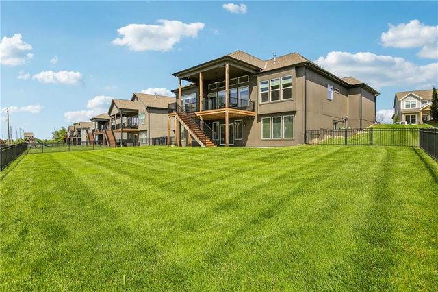 3121 SW Merriam Drive, Lee's Summit, MO 64081