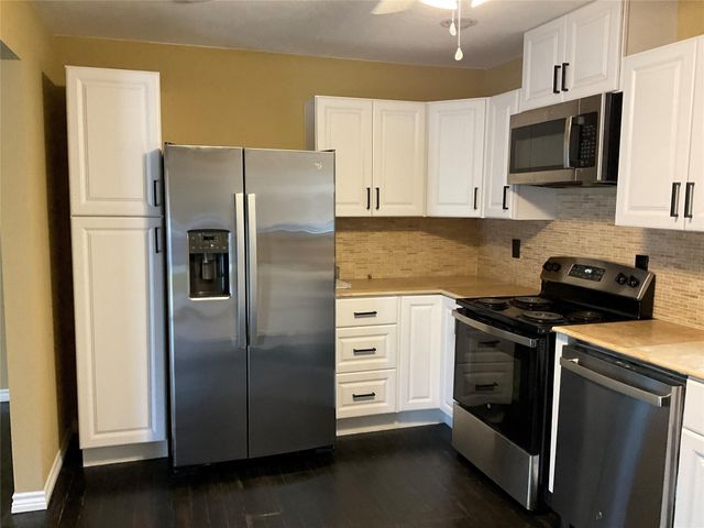 207 S George Street, Victoria, TX 77901