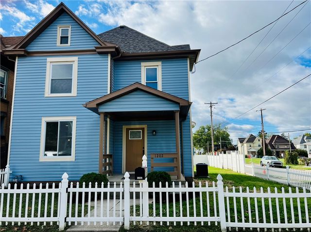 1202 Vine St, Connellsville, PA 15425