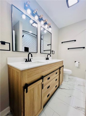 1202 Vine St, Connellsville, PA 15425