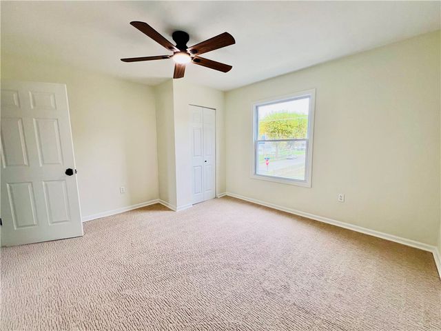 1202 Vine St, Connellsville, PA 15425