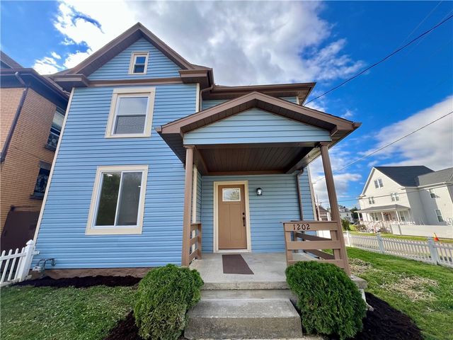1202 Vine St, Connellsville, PA 15425