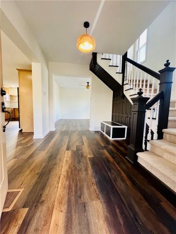 1202 Vine St, Connellsville, PA 15425