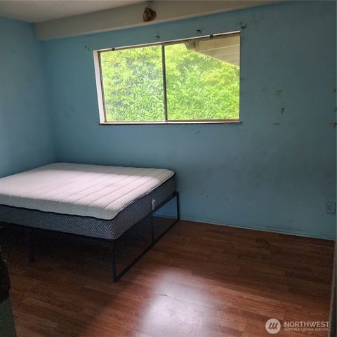 1638 108th Street S, Tacoma, WA 98444