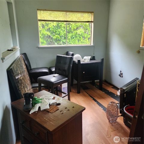 1638 108th Street S, Tacoma, WA 98444