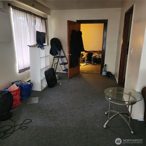 1638 108th Street S, Tacoma, WA 98444