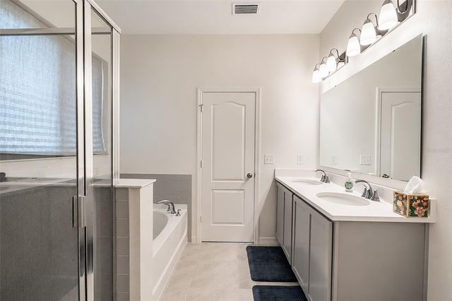 3349 PINK OLEANDER AVENUE, Mascotte, FL 34753