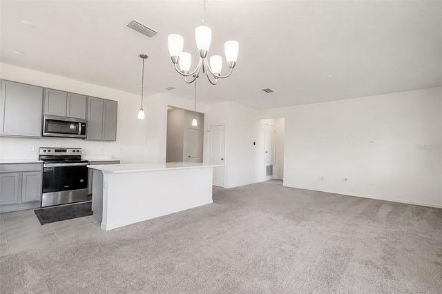 3349 PINK OLEANDER AVENUE, Mascotte, FL 34753