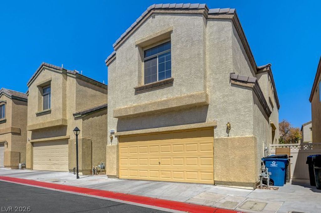 708 Cades Cove Avenue, North Las Vegas, NV 89084 — exterior