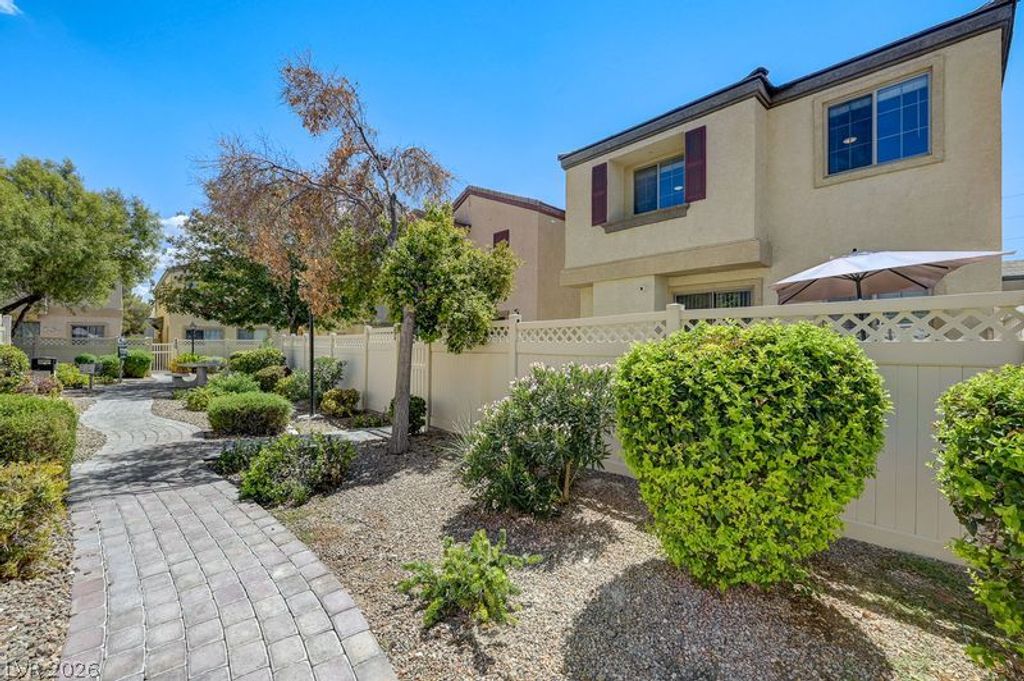 708 Cades Cove Avenue, North Las Vegas, NV 89084 — photo 3