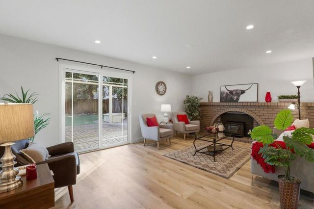 750 W 9th Street, Gilroy, CA 95020